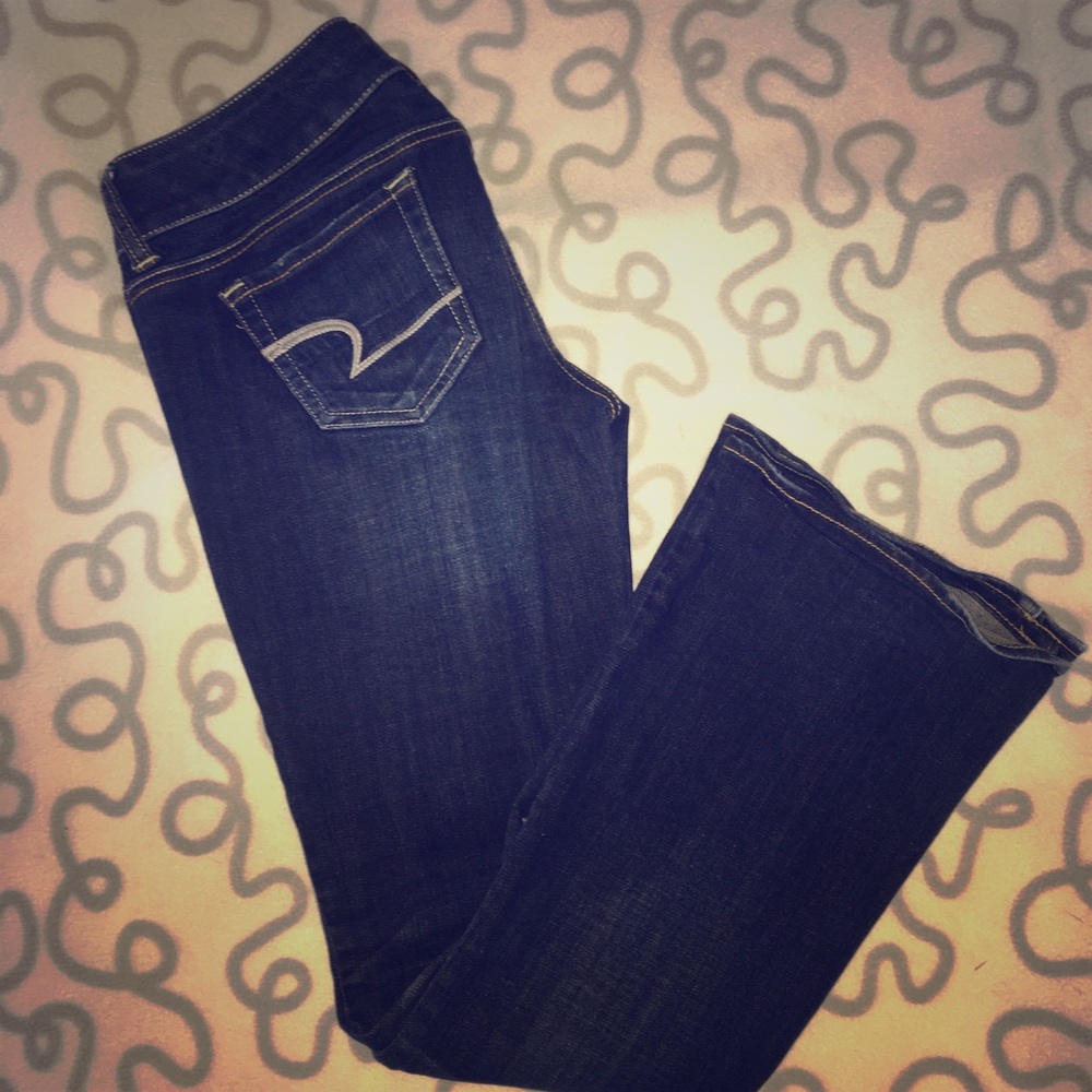 Boot cut jeans